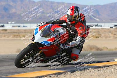 media/Dec-10-2023-SoCal Trackdays (Sun) [[0ce70f5433]]/Turn 9 Inside Set 1 (1115am)/